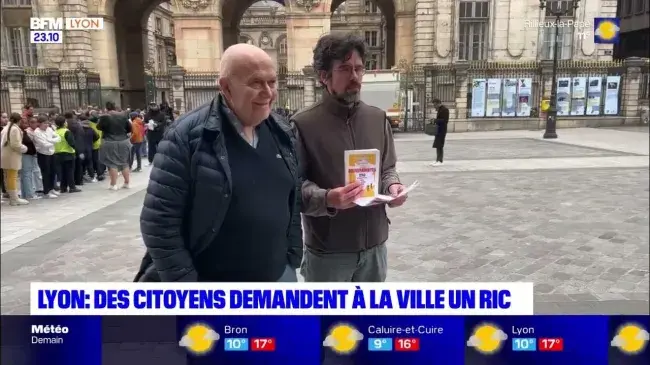 Lyon : Des citoyens demandent à la ville un Référendum d'initiative citoyenne (RIC)